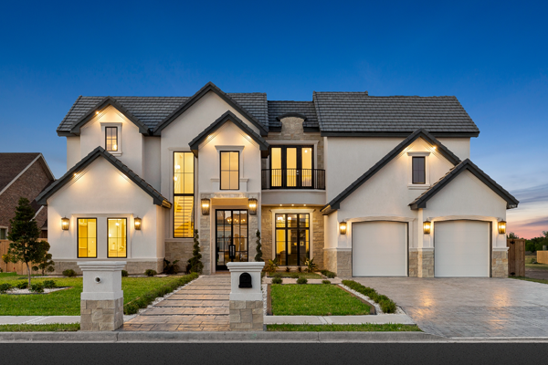 1707 E. 28th custom home design in Texas by Villa Homes, Mission & McAllen construction luxury design