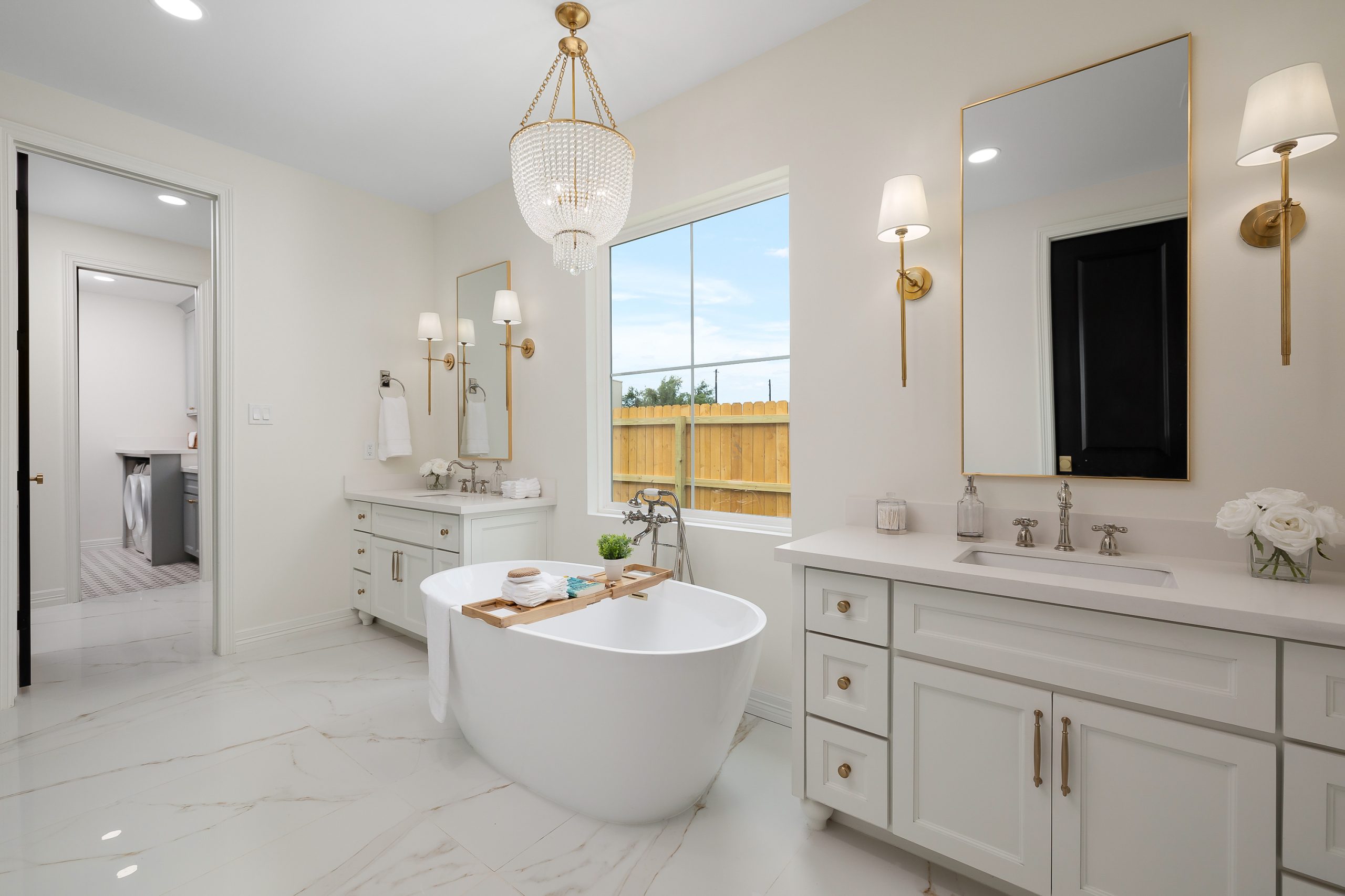 1915 E. 28th custom home build by Villa Homes. McAllen, Mission, and South Texas. home sale. Bathroom