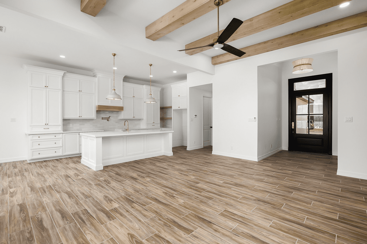 9304-N-22nd-delilah