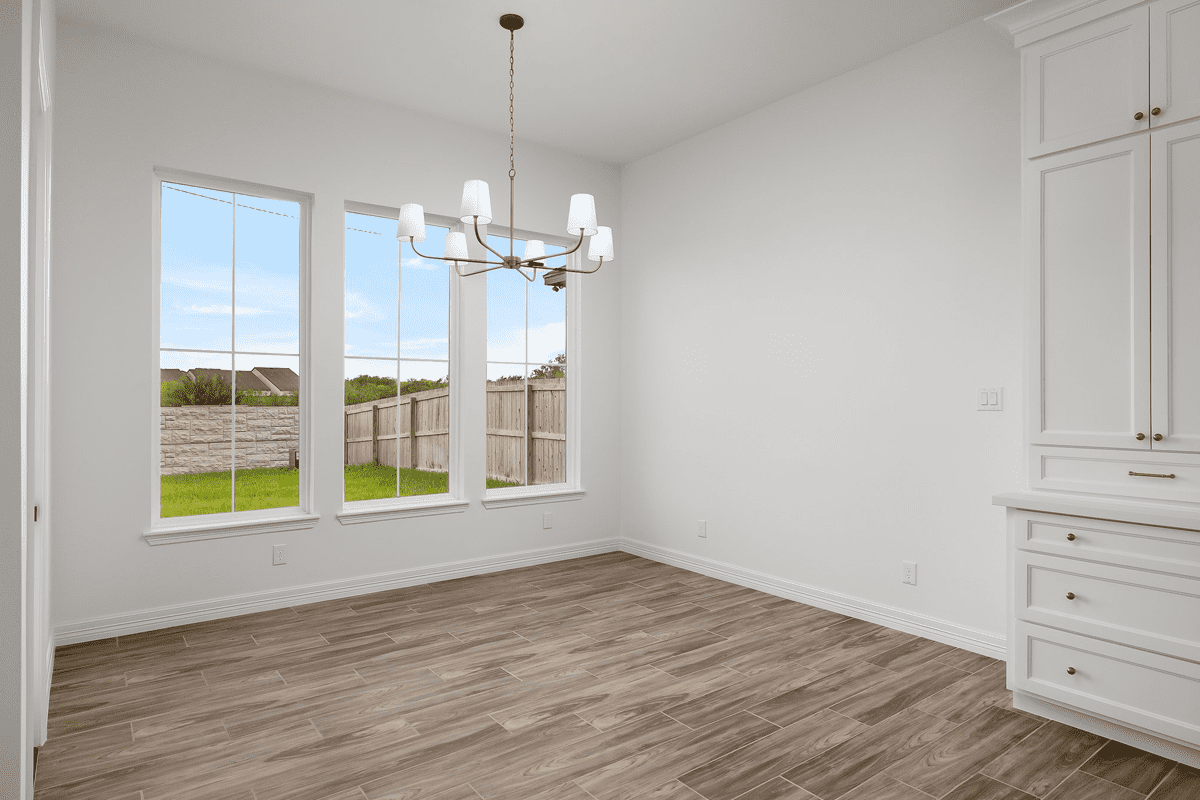 9304-N-22nd-delilah design