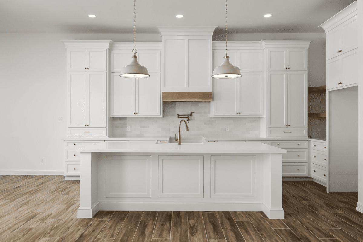 9304-N-22nd-delilah