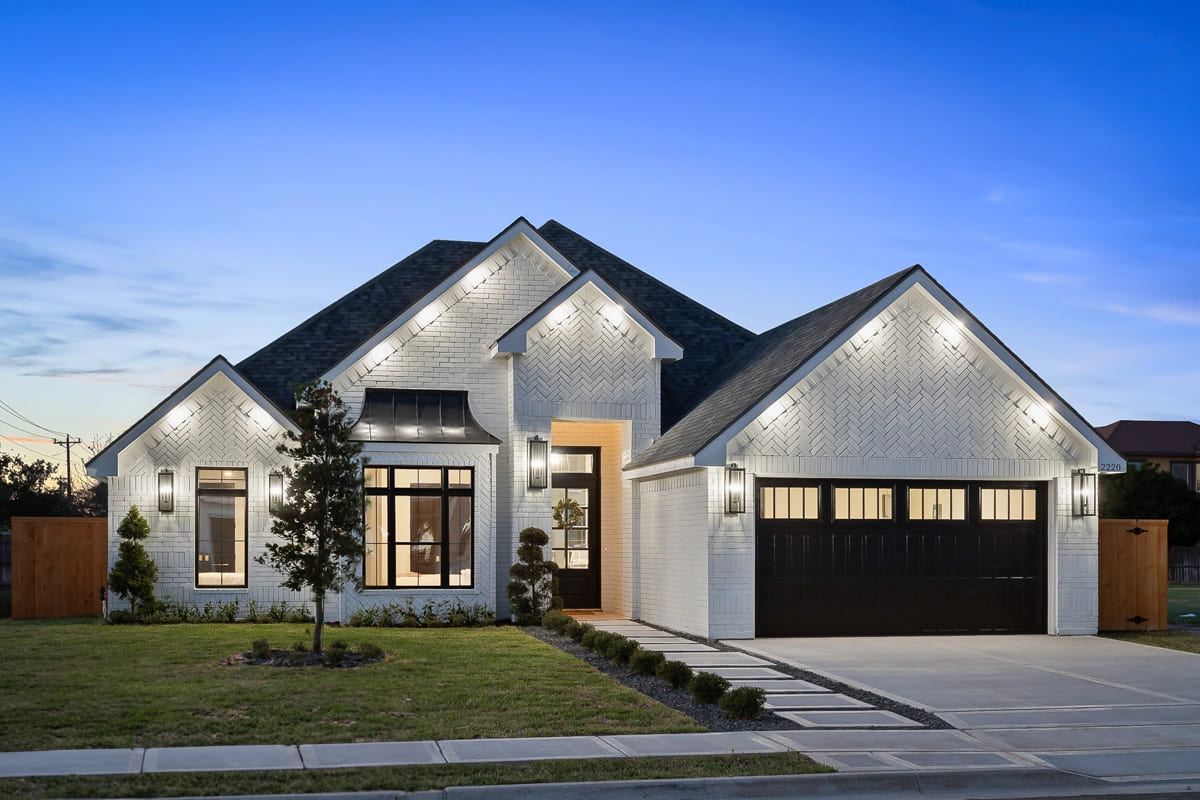 220 Jefferson Villa Homes: Water Edge. Venta de casas personalizadas en Texas, Sur de Texas.