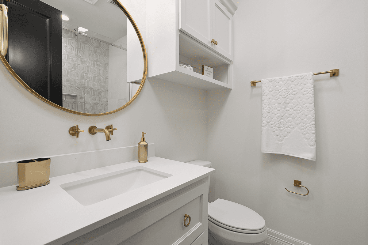 220 Jefferson Villa Homes: Water Edge. Custom Home sale in Texas, South Texas. bathroom