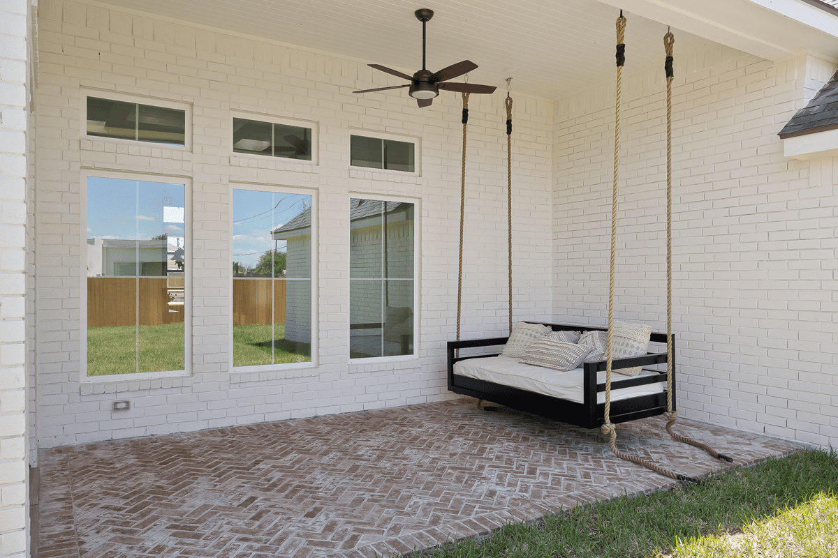 220 Jefferson Villa Homes: Water Edge. Custom Home sale in Texas, South Texas. backyard