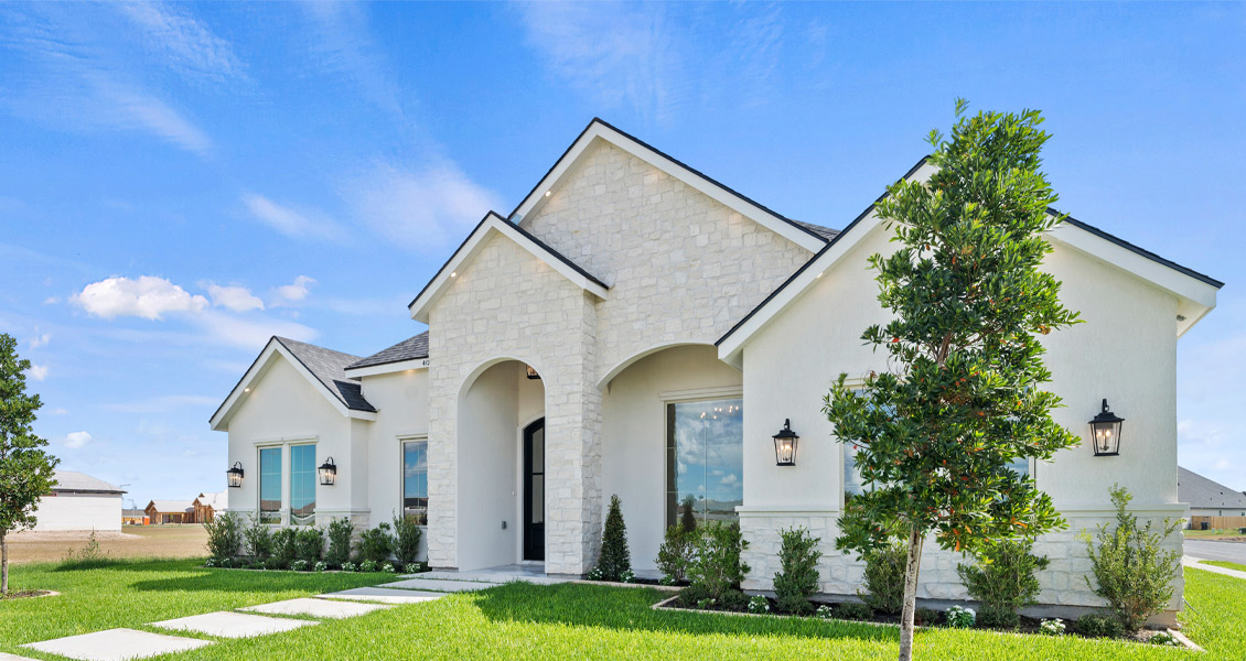 Should You Build or Buy in Edinburg, TX? Pros, Cons & Costs